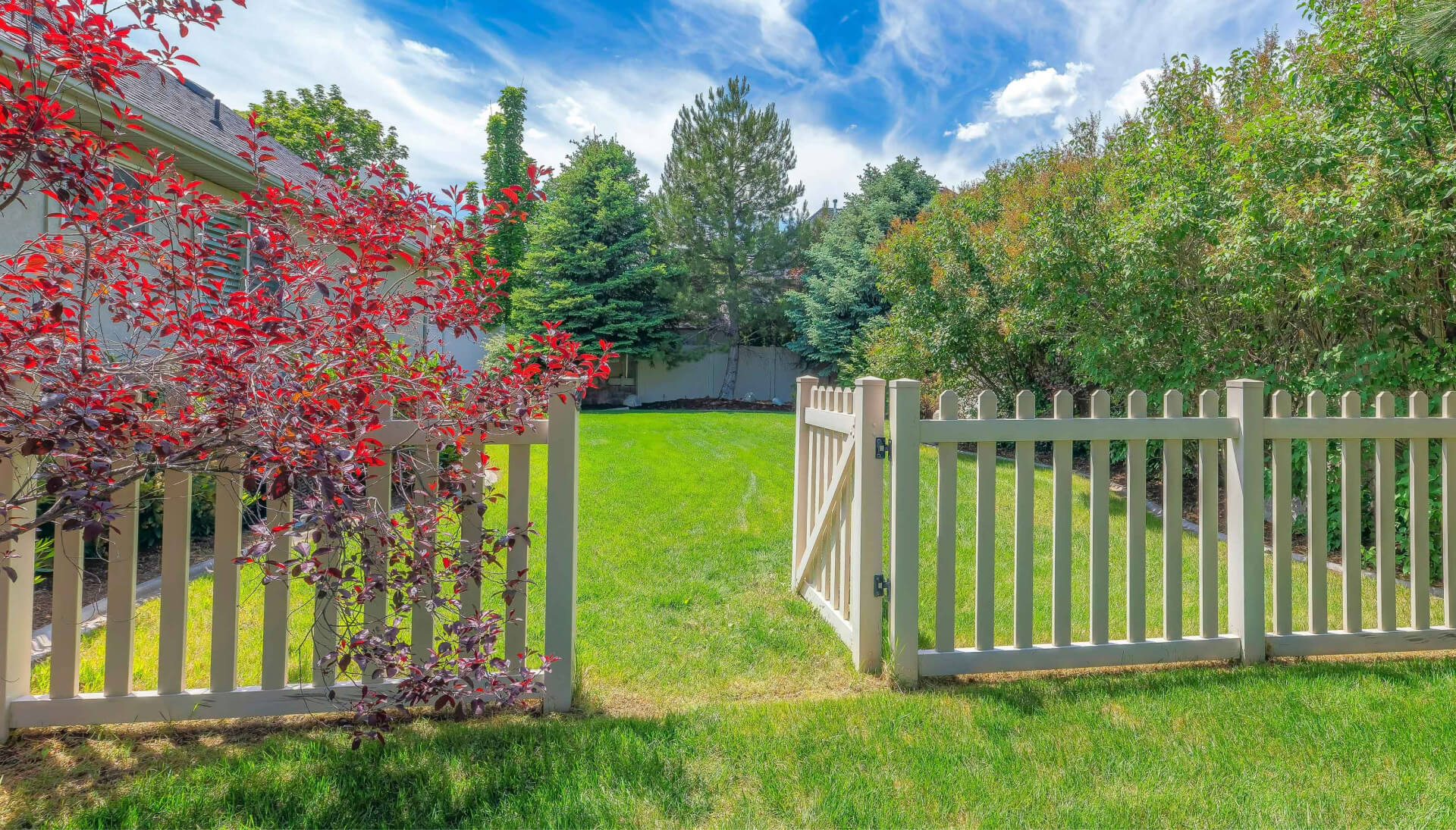 Fence gate installation services in Fayetteville
